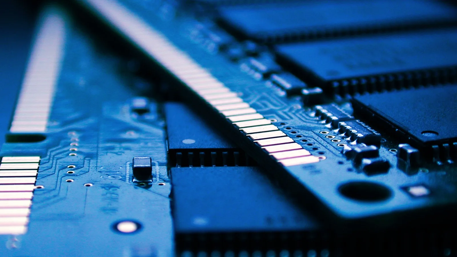 Samsung aumenta el precio de sus memorias RAM (DDR4 y DDR5) en un 100 %